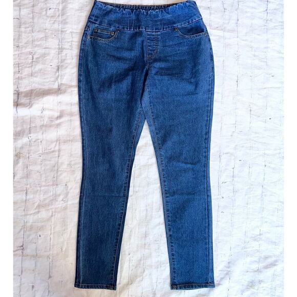 NWOT Women’s Size 8 Chadwicks Pull On Medium Blue Denim Jeans - Picture 1 of 8